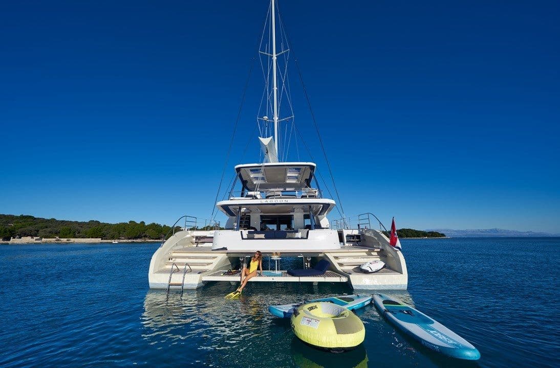 lagoon 60 amada mia exterior water toys