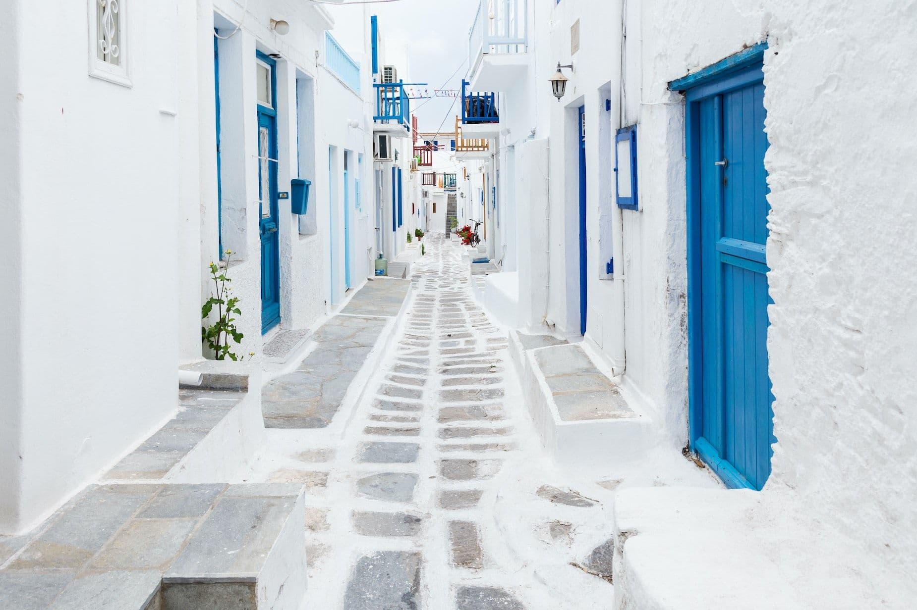 Cyclades Yacht Charter